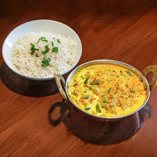 COCONUT CURRY
