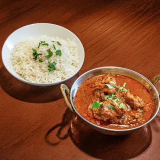 CHICKEN ANDHRA CURRY